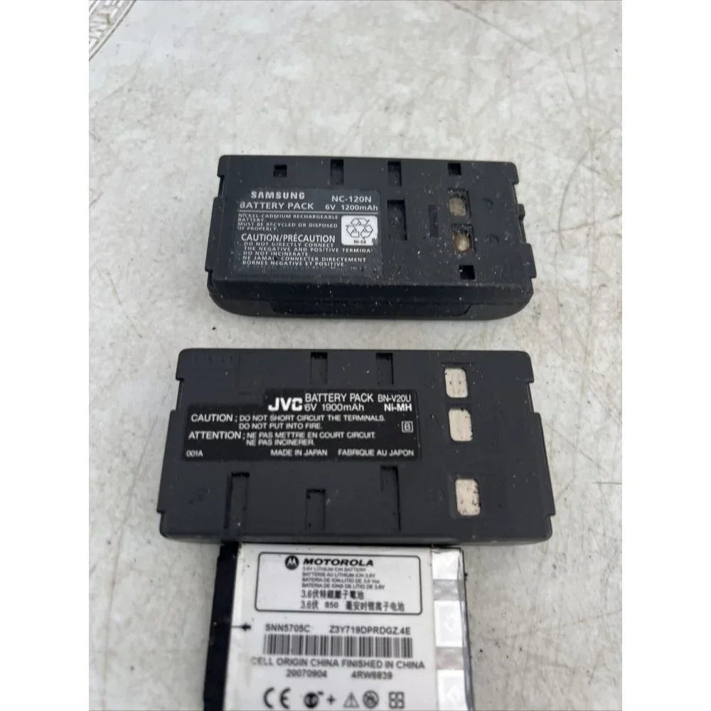 Camera Battery Lot Of 3 Samsung JVC Motorola